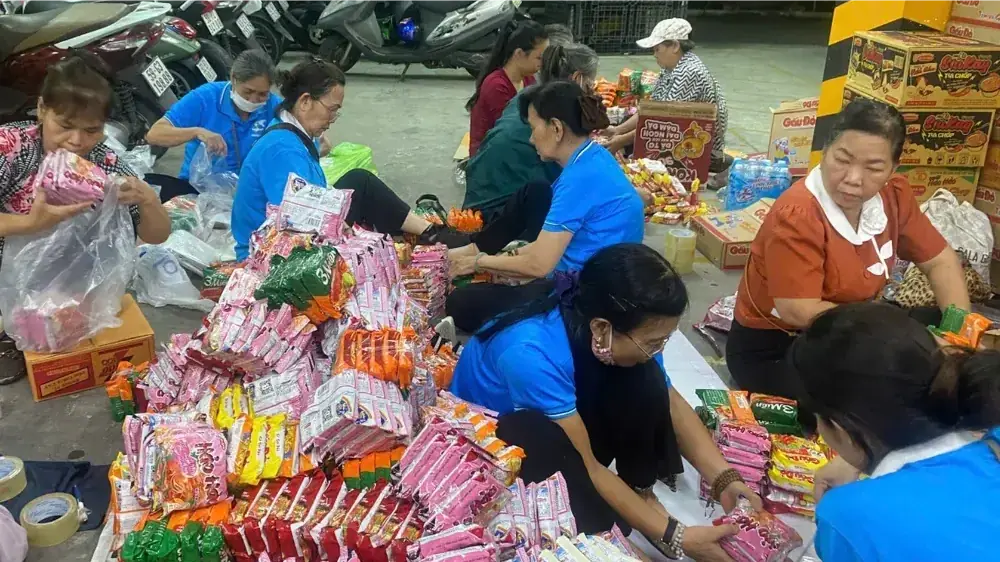 TP. Hồ Chí Minh hỗ trợ Khánh Hòa 105 tấn hàng hóa